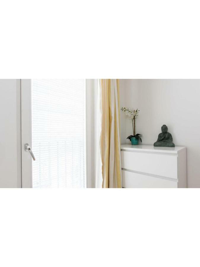 The Most Central Apartment In Кардиф Екстериор снимка